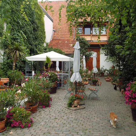 Hotel & Restaurant Weisenheimer Hof Weisenheim am Berg