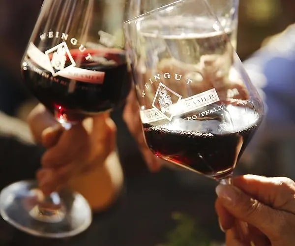 Hotel&restaurant Weisenheimer Hof Hotel Weisenheim am Berg